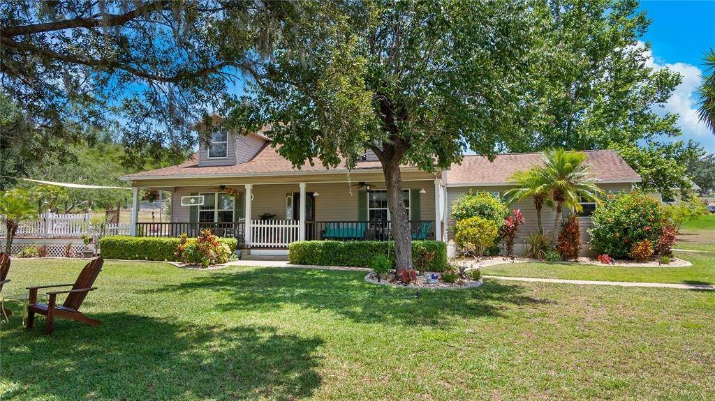 10. Single Family Homes for Sale at 13101 RAINBOW LANE Clermont, Florida 34715 United States