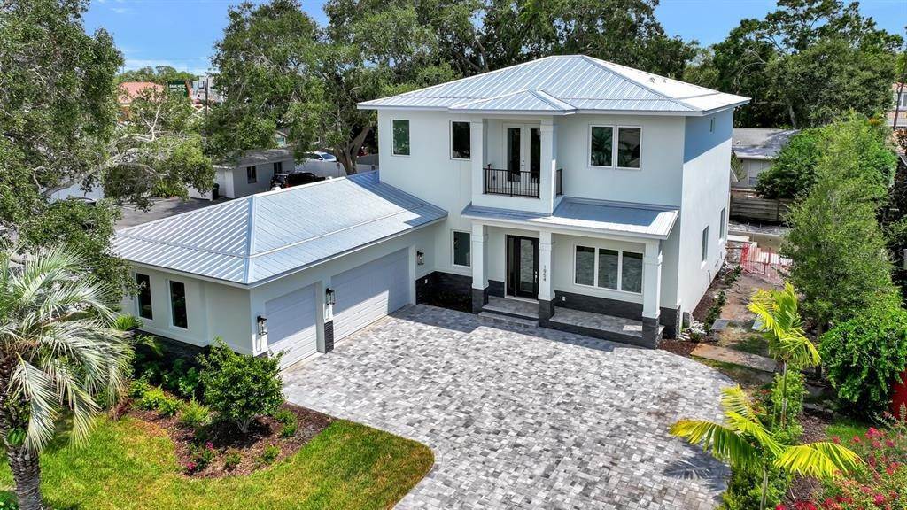 Single Family Homes for Sale at 1954 GOLDENROD STREET Sarasota, Florida 34239 United States