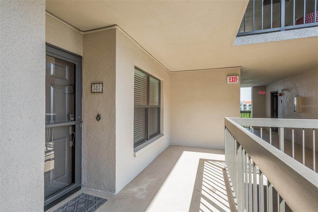 9. Single Family Homes for Sale at 1810 MARINER DRIVE 307 Tarpon Springs, Florida 34689 United States