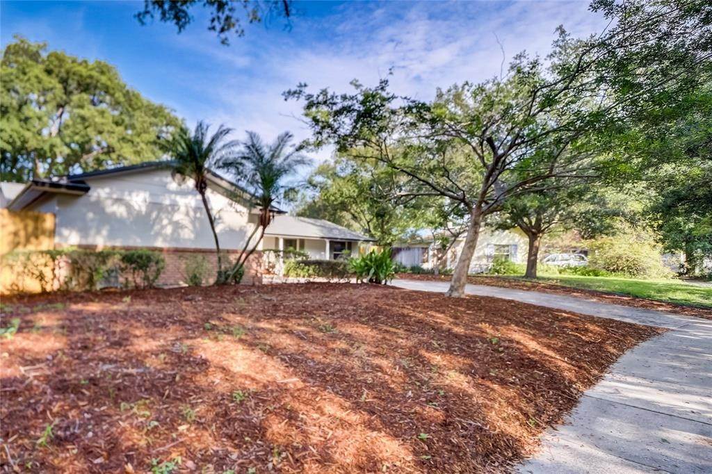3. Single Family Homes for Sale at 627 GILBERT ROAD Winter Park, Florida 32792 United States