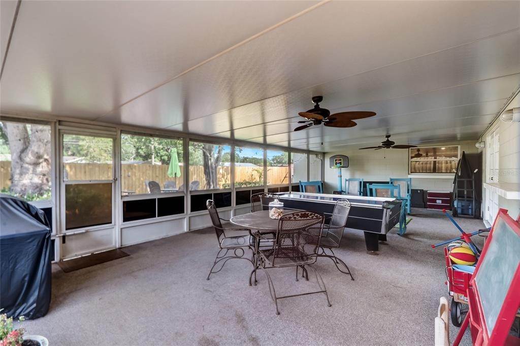 19. Single Family Homes for Sale at 627 GILBERT ROAD Winter Park, Florida 32792 United States
