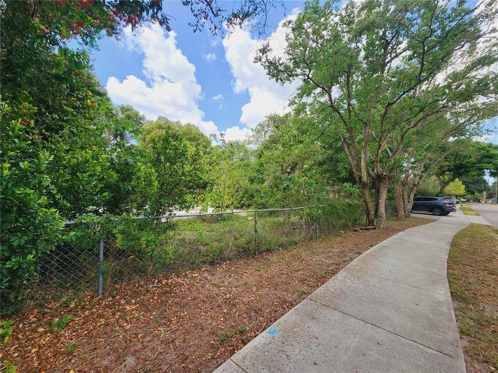 Land for Sale at 2100 E GRANT AVENUE Orlando, Florida 32806 United States