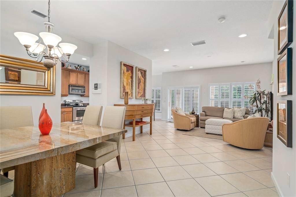 7. Single Family Homes for Sale at 10869 ARBOR VIEW BOULEVARD Orlando, Florida 32825 United States