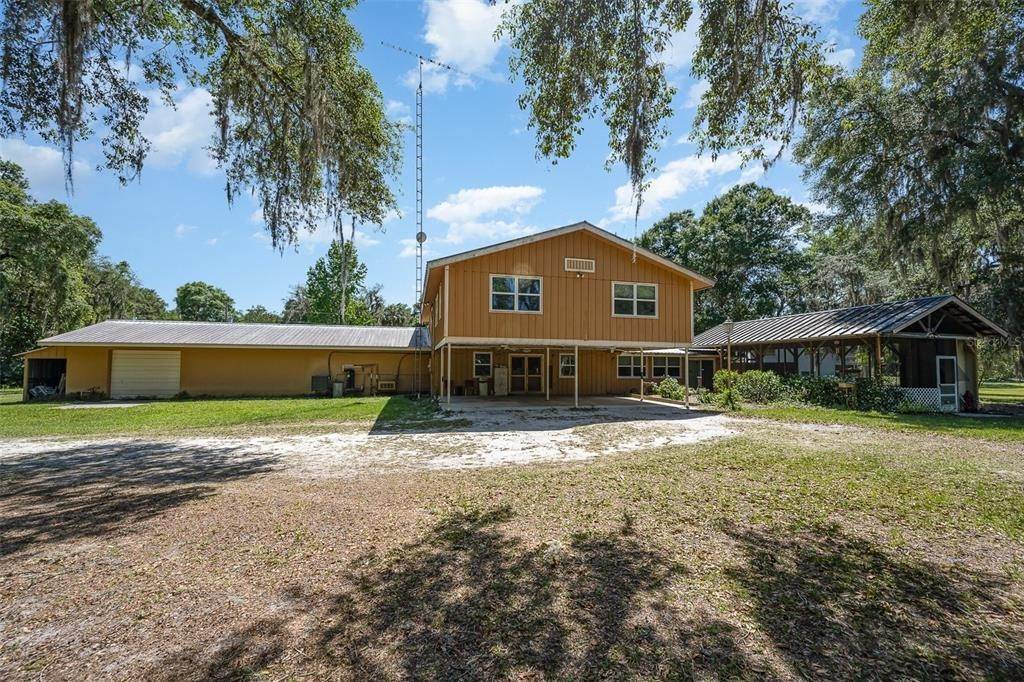 1. Single Family Homes for Sale at 18600 NW 20TH AVENUE Citra, Florida 32113 United States