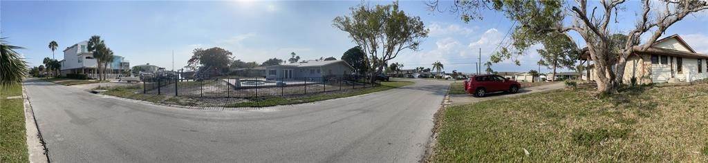7. Single Family Homes for Sale at 8136 BRIGHTON DRIVE Port Richey, Florida 34668 United States