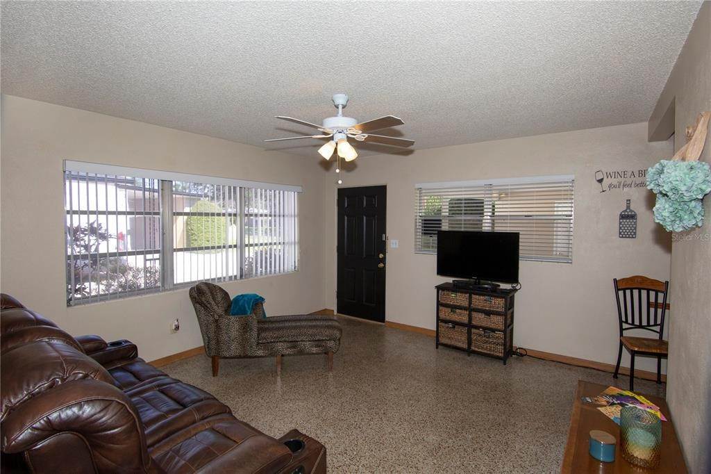 8. Residential Income for Sale at 30 E HAZEL STREET Orlando, Florida 32804 United States