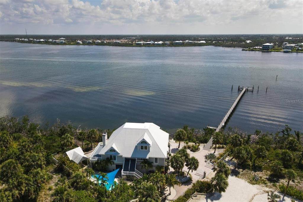 7. Single Family Homes for Sale at 41 LEMON BAY LANE Placida, Florida 33946 United States