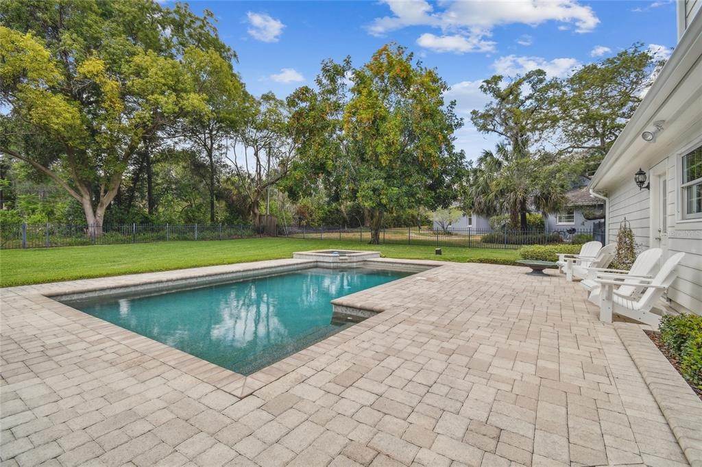 12. Single Family Homes for Sale at 3330 MEADOW VIEW LANE Palm Harbor, Florida 34683 United States
