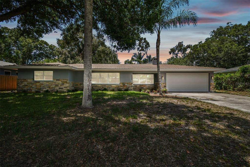 3. Single Family Homes for Sale at 1200 NORWOOD AVENUE Clearwater, Florida 33756 United States