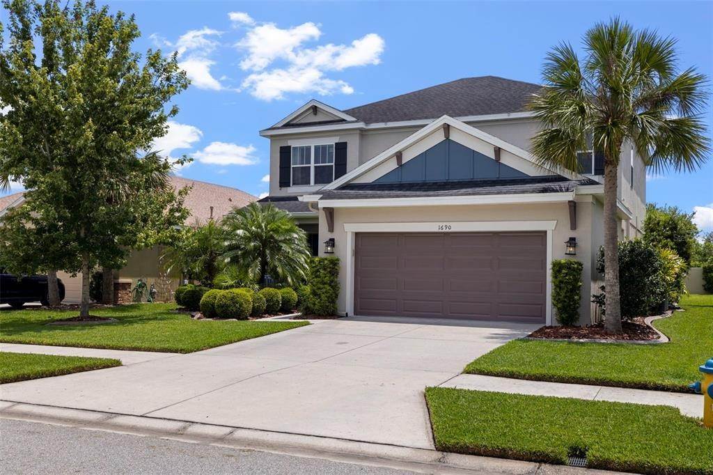 10. Single Family Homes for Sale at 1690 VIRGINIA WILLOW DRIVE Wesley Chapel, Florida 33544 United States