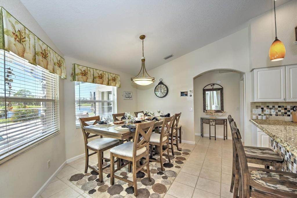 14. Single Family Homes for Sale at 90 LONG MEADOW PLACE Rotonda West, Florida 33947 United States