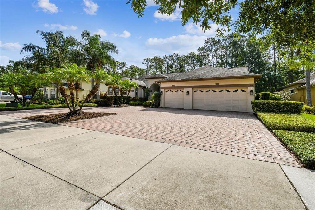 6. Single Family Homes for Sale at 2110 STERLING CREEK PKWY Oviedo, Florida 32766 United States