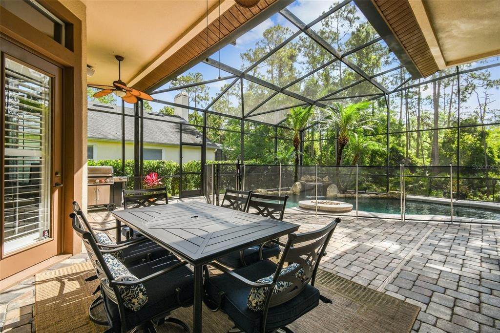 20. Single Family Homes for Sale at 2110 STERLING CREEK PKWY Oviedo, Florida 32766 United States