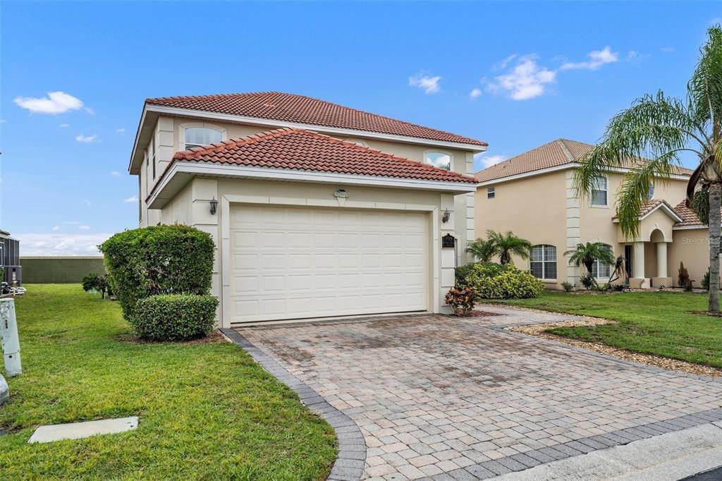 2. Single Family Homes for Sale at 310 VISTA DRIVE Davenport, Florida 33897 United States