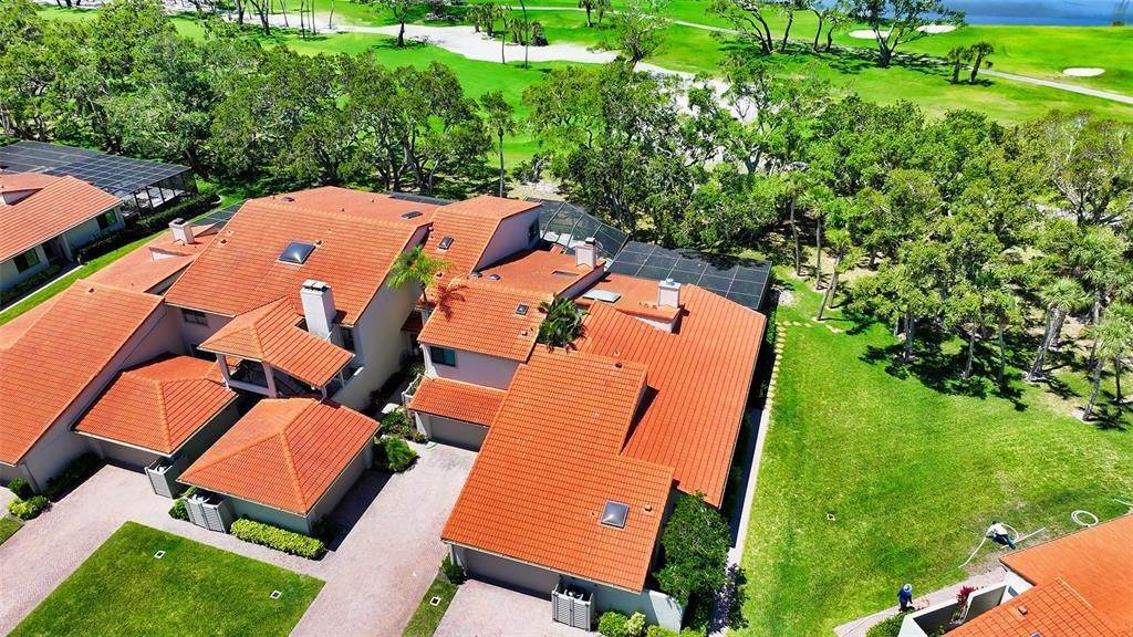 5. Single Family Homes for Sale at 2217 HARBOURSIDE DRIVE 302 Longboat Key, Florida 34228 United States