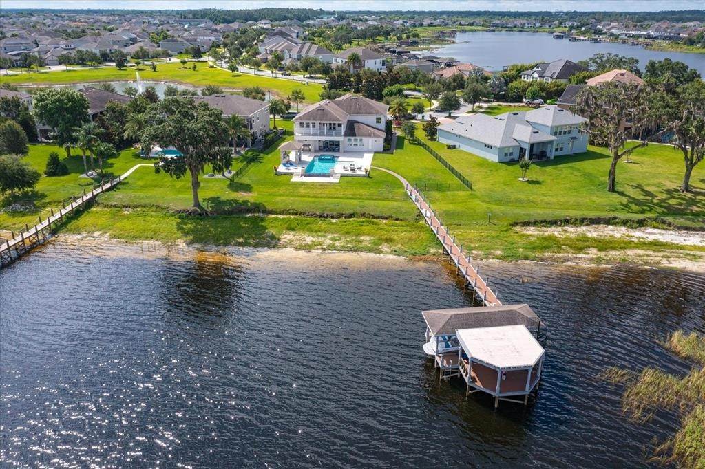 3. Single Family Homes for Sale at 16054 JOHNS LAKE OVERLOOK DRIVE Winter Garden, Florida 34787 United States