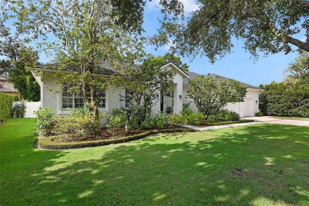 3. Single Family Homes for Sale at 1640 MAYFIELD Avenue Winter Park, Florida 32789 United States