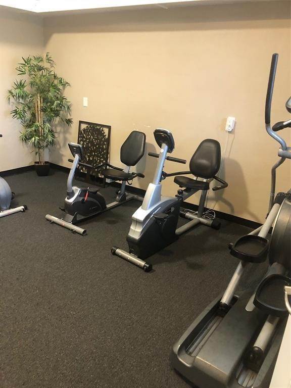 3. Commercial for Sale at 3273 COMMERCIAL WAY Spring Hill, Florida 34606 United States