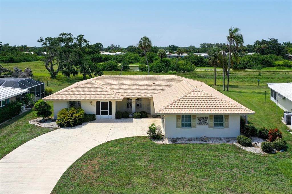 Single Family Homes for Sale at 7318 BILTMORE DRIVE Sarasota, Florida 34231 United States
