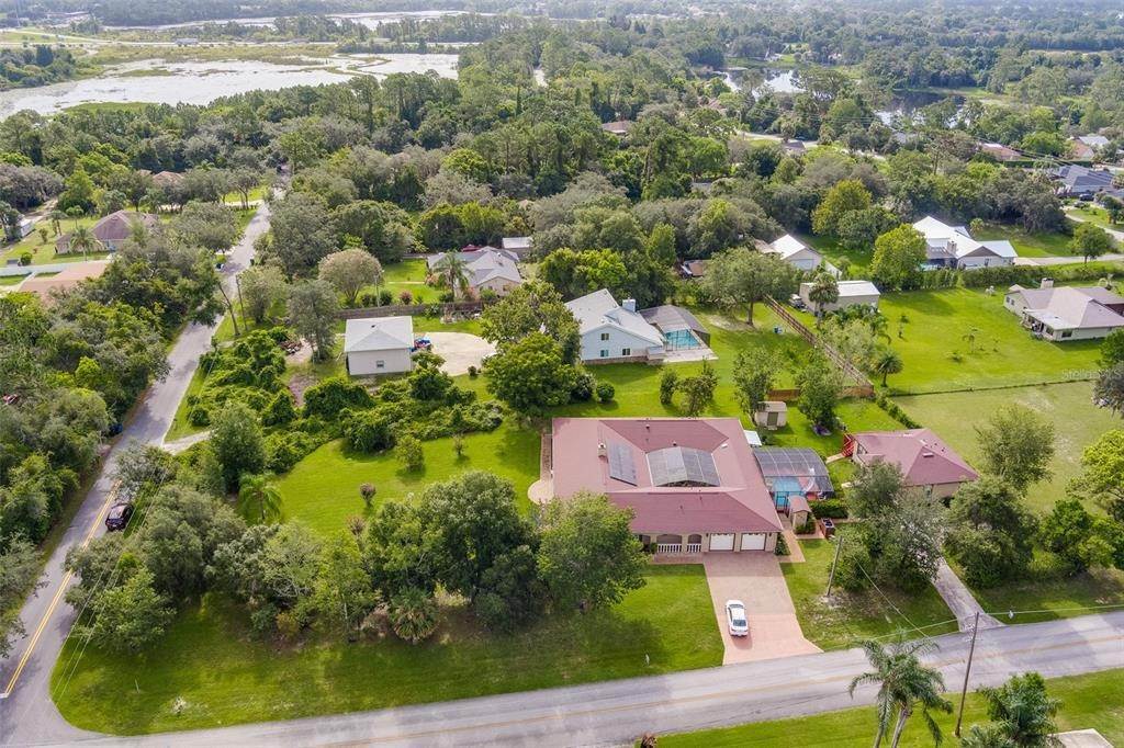 14. Single Family Homes for Sale at 1270 Caldwell AVENUE Orange City, Florida 32763 United States