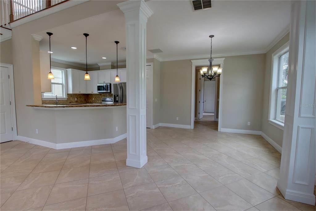 11. Single Family Homes for Sale at 901 Locust STREET New Smyrna Beach, Florida 32169 United States