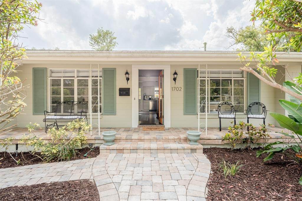 1. Single Family Homes for Sale at 1702 CARDINAL ROAD Orlando, Florida 32803 United States