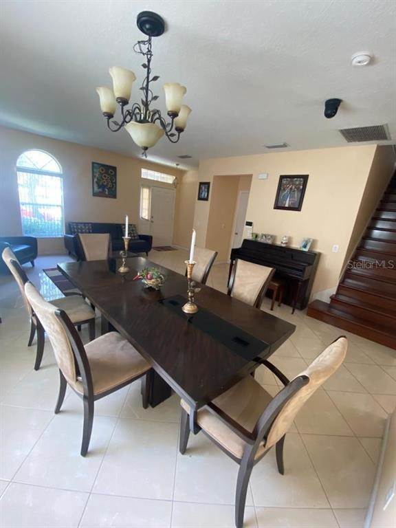 6. Single Family Homes for Sale at 1526 Derby Glen DRIVE Orlando, Florida 32837 United States