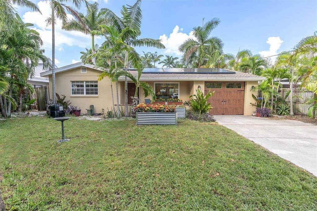 Single Family Homes for Sale at 1525 DELAWARE AVENUE St. Petersburg, Florida 33703 United States