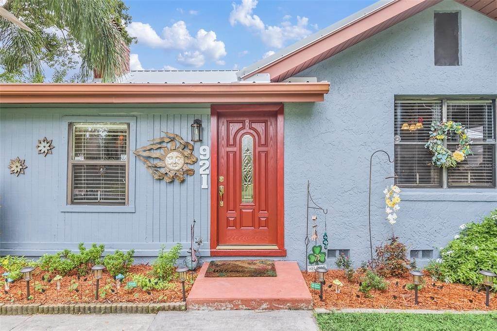 6. Single Family Homes for Sale at 921 Eldridge STREET Orlando, Florida 32803 United States