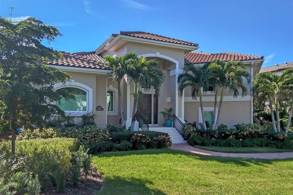 5. Single Family Homes for Sale at 540 Harbor Point ROAD Longboat Key, Florida 34228 United States
