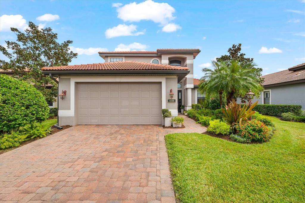 2. Single Family Homes for Sale at 1226 CIELO COURT North Venice, Florida 34275 United States