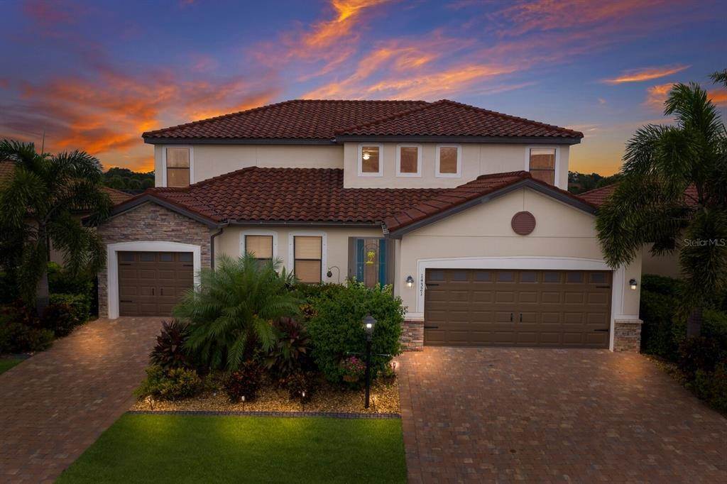 2. Single Family Homes for Sale at 14321 Carolina Sky PLACE Lakewood Ranch, Florida 34211 United States
