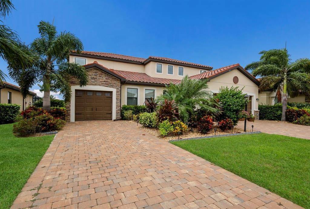 19. Single Family Homes for Sale at 14321 Carolina Sky PLACE Lakewood Ranch, Florida 34211 United States