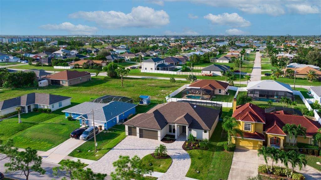 3. Single Family Homes for Sale at 1419 Mohawk PARKWAY Cape Coral, Florida 33914 United States