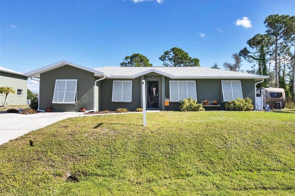 2. Single Family Homes for Sale at 7168 LIGHTHOUSE STREET Englewood, Florida 34224 United States