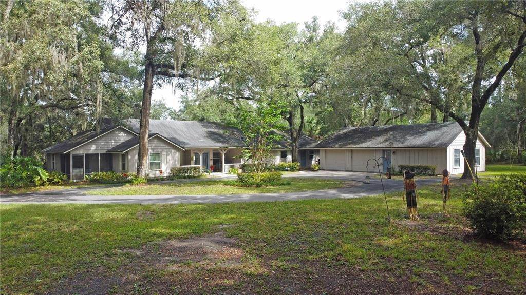 Single Family Homes for Sale at 37250 RACHEL LANE Eustis, Florida 32736 United States