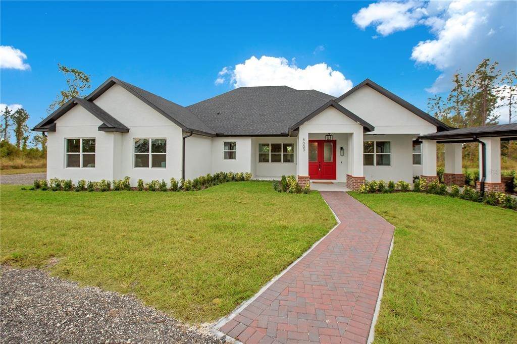 3. Single Family Homes for Sale at 8003 LAKE NELLIE ROAD Clermont, Florida 34714 United States