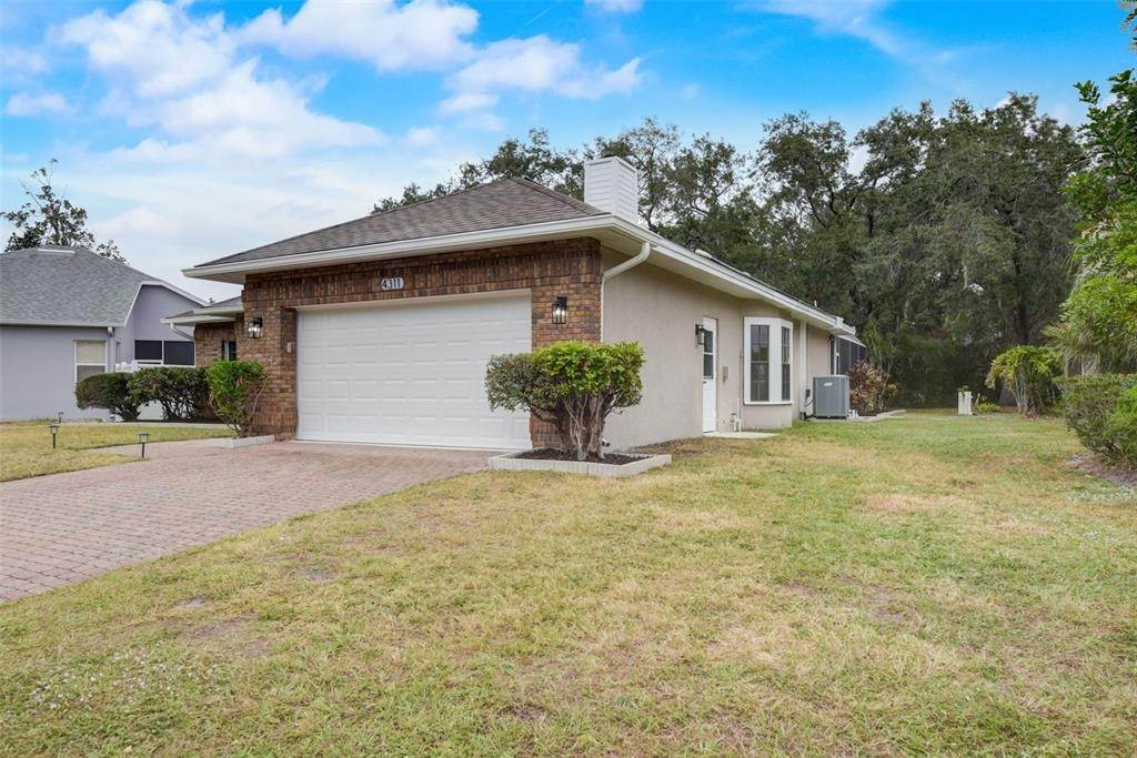 2. Single Family Homes for Sale at 4311 74TH AVENUE Sarasota, Florida 34243 United States