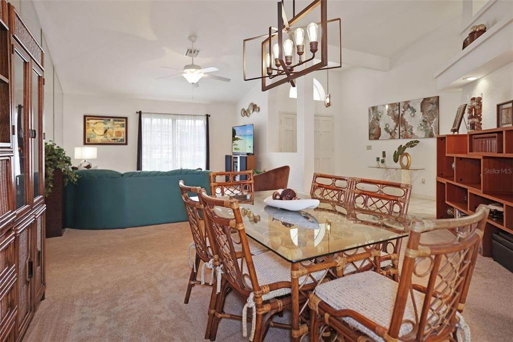 5. Single Family Homes for Sale at 2748 RESNIK CIRCLE Palm Harbor, Florida 34683 United States