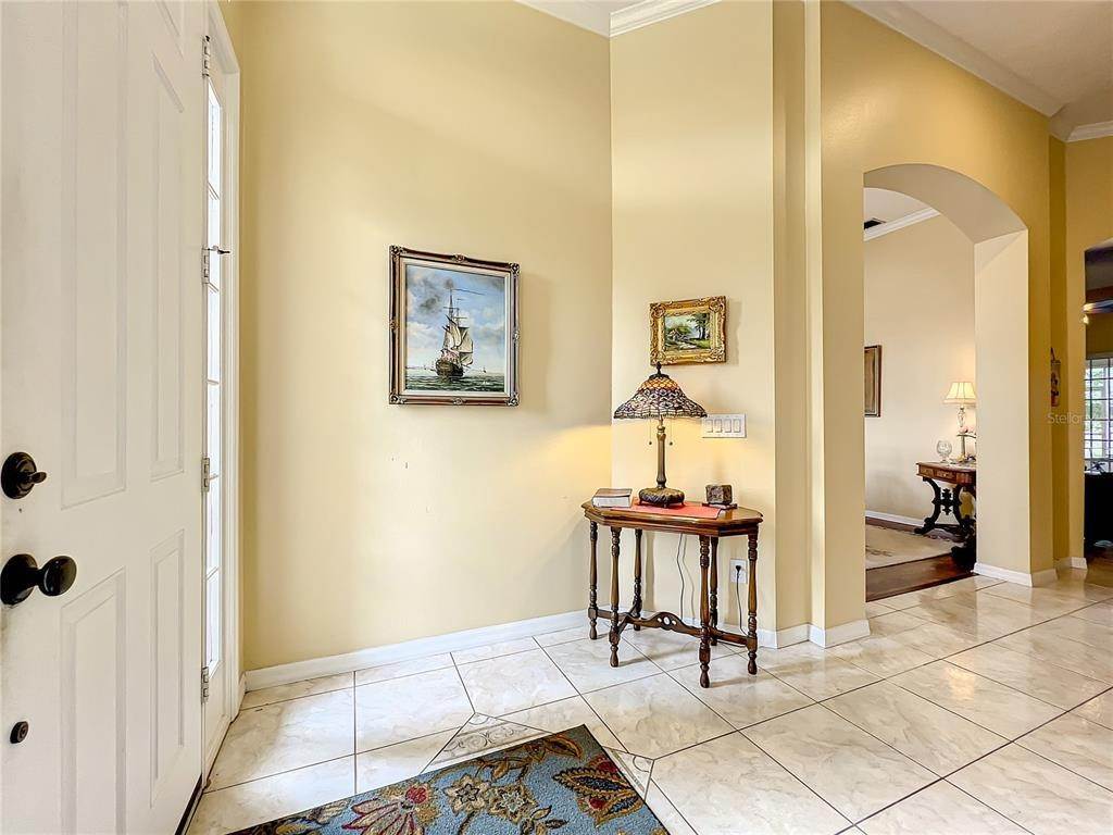 11. Single Family Homes for Sale at 8113 Moritz COURT Orlando, Florida 32825 United States