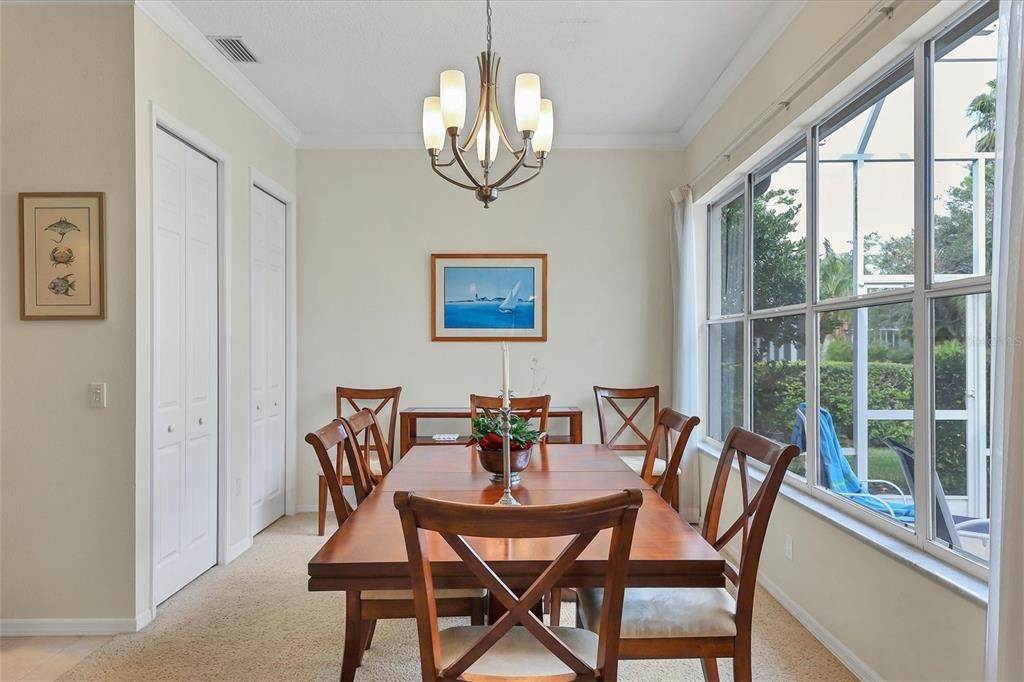 13. Single Family Homes for Sale at 8743 Grey Oaks AVENUE Sarasota, Florida 34238 United States