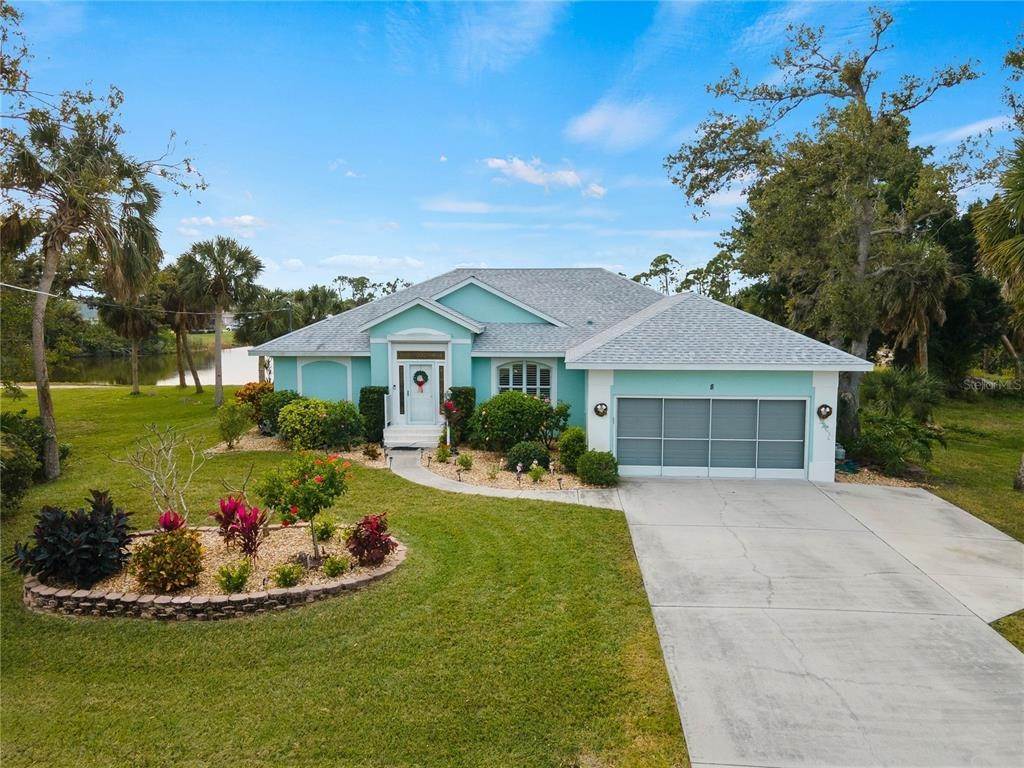 1. Single Family Homes for Sale at 8 Pine Valley COURT Rotonda West, Florida 33947 United States