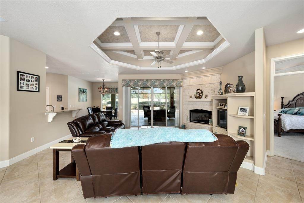 11. Single Family Homes for Sale at 485 Lake DRIVE Ocala, Florida 34472 United States