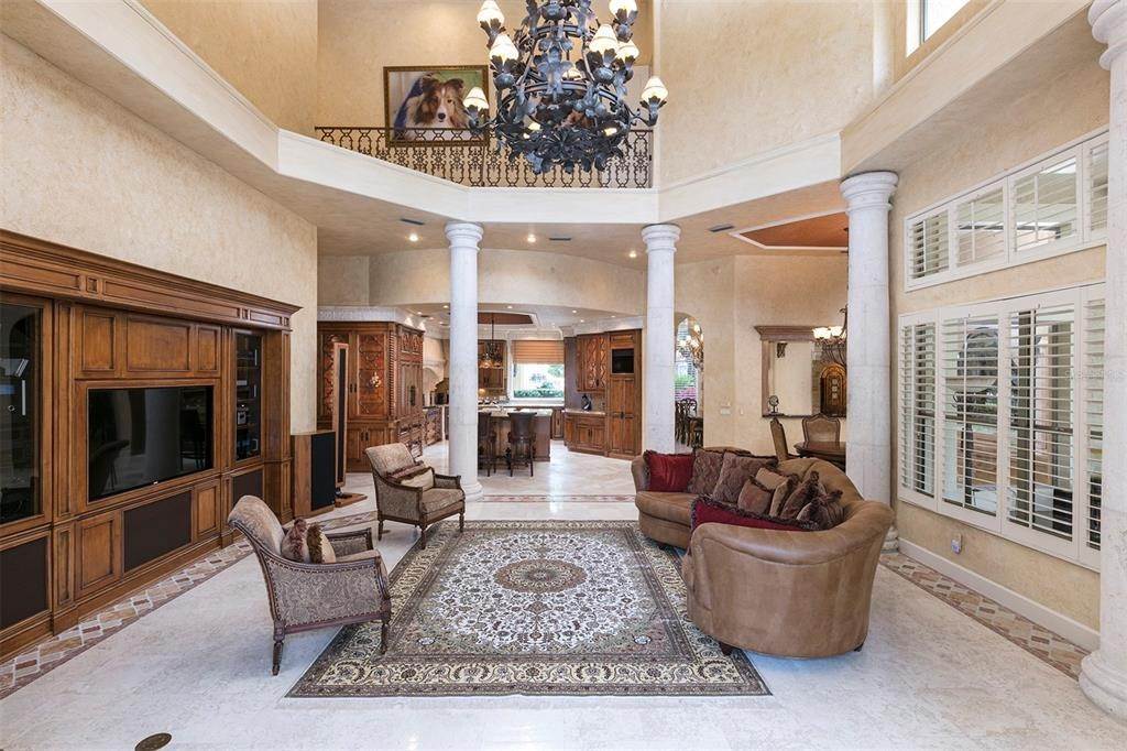 13. Single Family Homes for Sale at 5092 Isleworth Country Club DRIVE Windermere, Florida 34786 United States