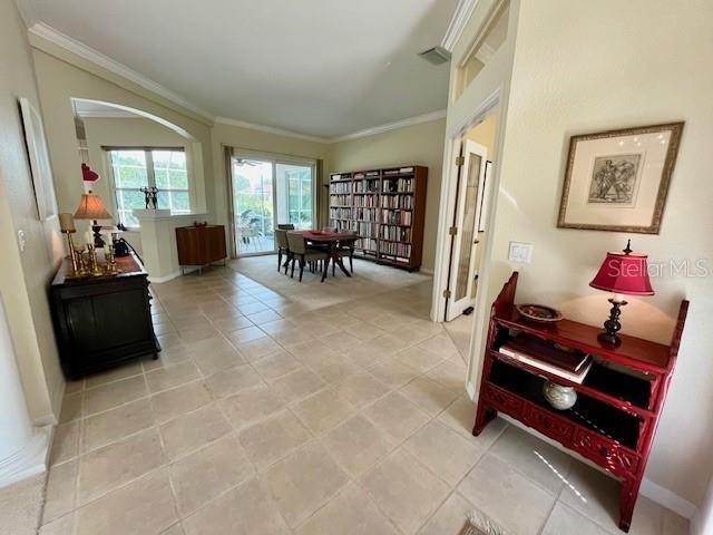 6. Single Family Homes for Sale at 11705 Clubhouse DRIVE Lakewood Ranch, Florida 34202 United States