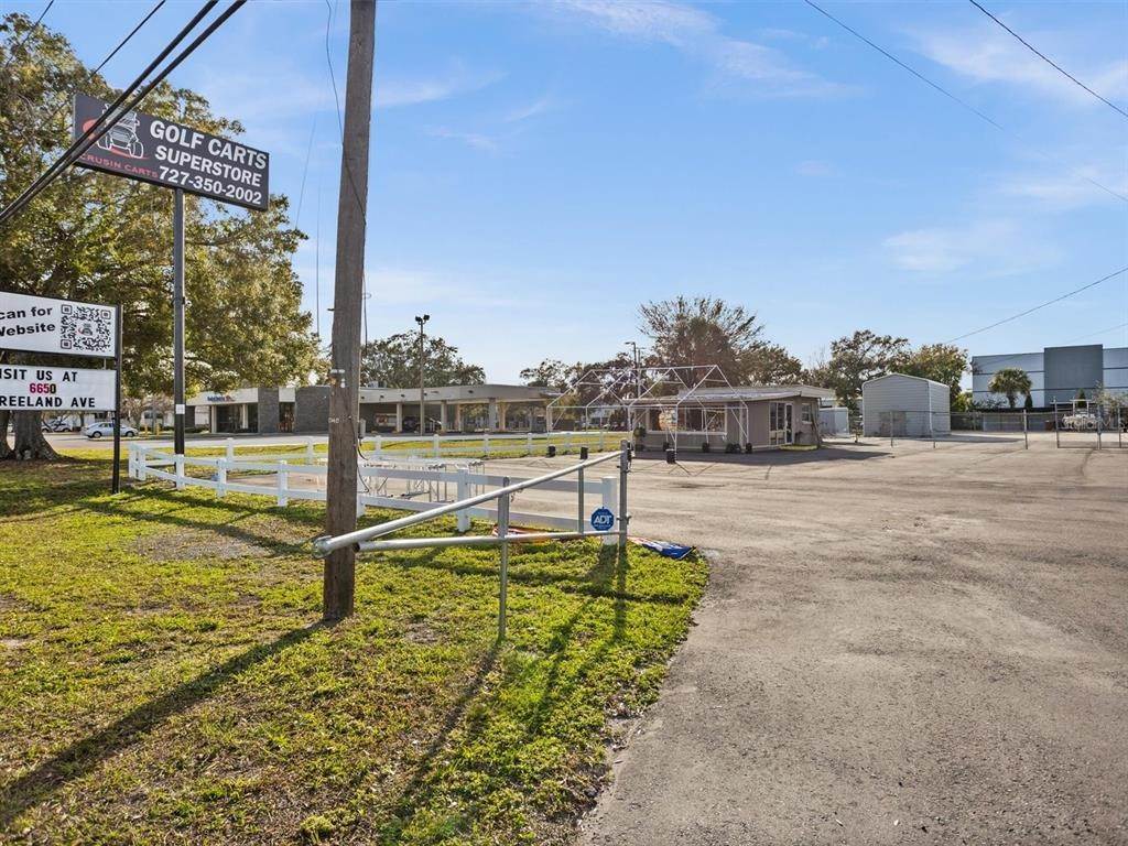 Commercial for Sale at 10310 66th STREET Pinellas Park, Florida 33782 United States