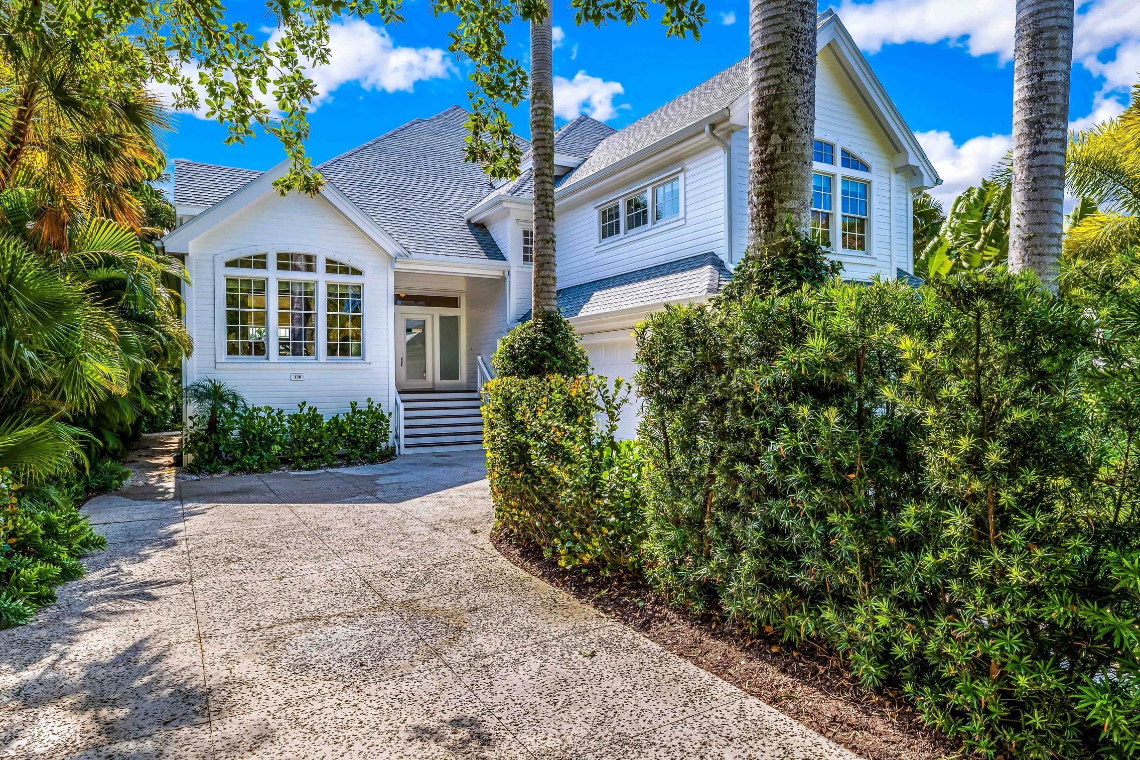 Single Family Homes for Sale at 130 Carrick Bend Ln Boca Grande, Florida 33921 United States