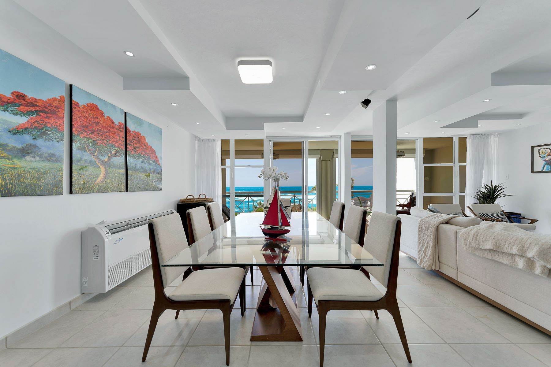 3. Condominiums for Sale at Oceanfront Two-Story Home with Breathtaking Views H7 Costa Dorada I Dorado, 00646 Puerto Rico