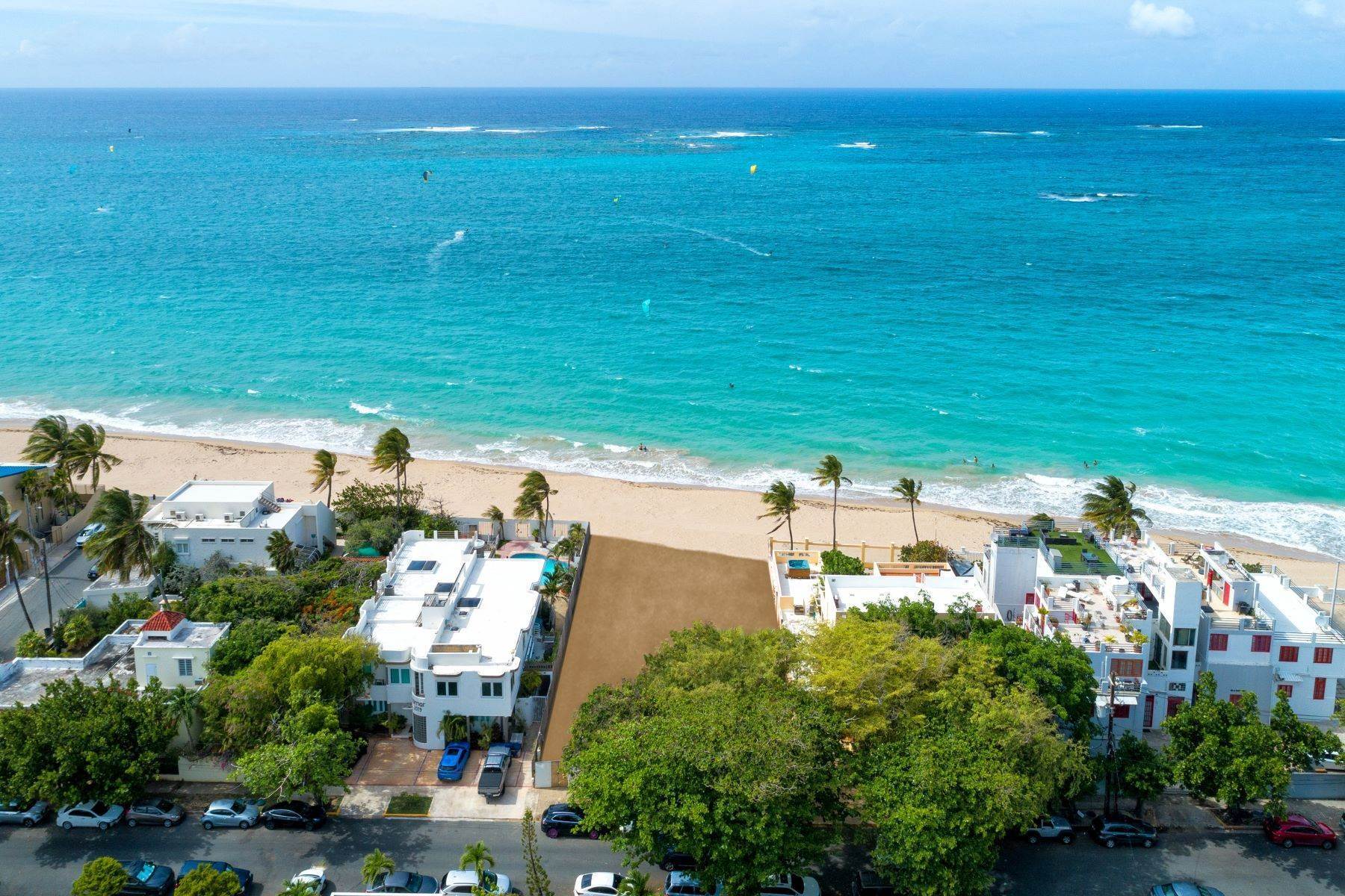 8. Terrain pour l Vente à Beachfront Ocean Park 2021 Italia St. San Juan, 00911 Porto Rico