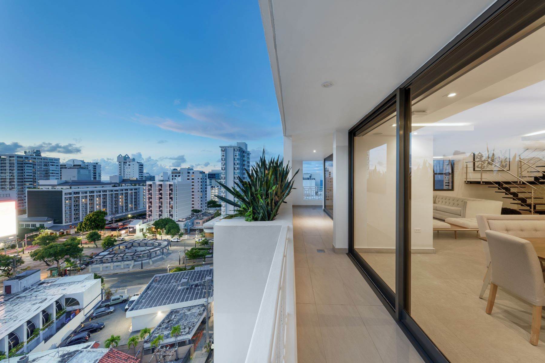 22. Condominiums for Sale at Elevated Urban Living: A Modern Luxury Penthouse in the Heart of the City 57 Washington St., PH 12 San Juan, 00907 Puerto Rico